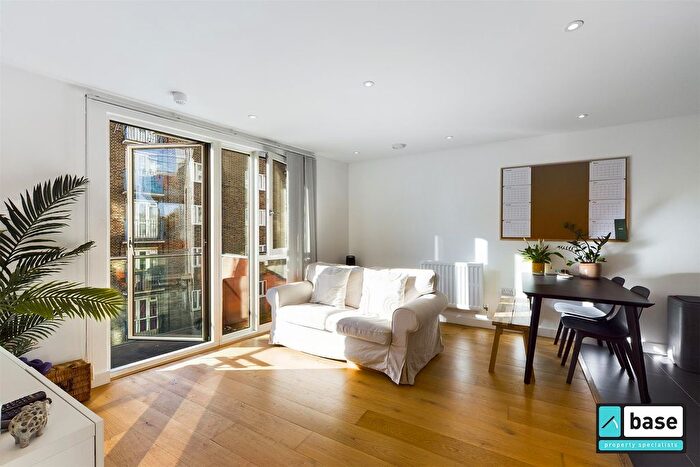 1 Bedroom Flat To Rent In Hoxton Wharf, Devizes Street, Hoxton, N1