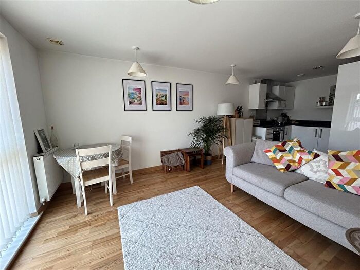 1 Bedroom Flat For Sale In Belon Drive, Whitstable, CT5