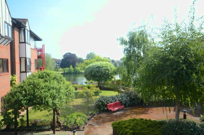 2 Bedroom Flat To Rent In Caversham Wharf, Waterman Place, Reading RG1