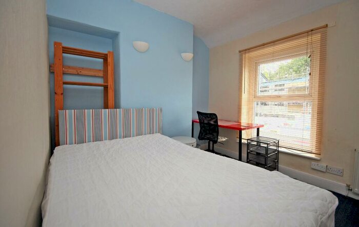 2 Bedroom Terraced House For Sale In Caernarfon Road, Bangor, Gwynedd, LL57