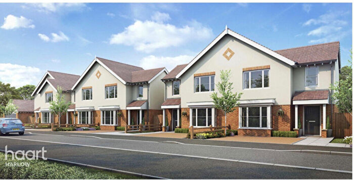 2 Bedroom Semi-Detached House For Sale In Northbrooks, Harlow, CM19