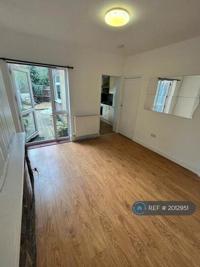 1 Bedroom Flat To Rent In Ground Floor, Belvedere, DA17
