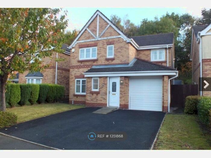 4 Bedroom Detached House To Rent In Botesworth Gardens, Stoke-On-Trent, ST6