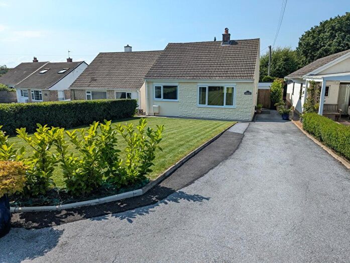 2 Bedroom Detached House For Sale In Heol Nantyglasdwr, Cwmffrwd, Carmarthen, Carmarthenshire., SA31
