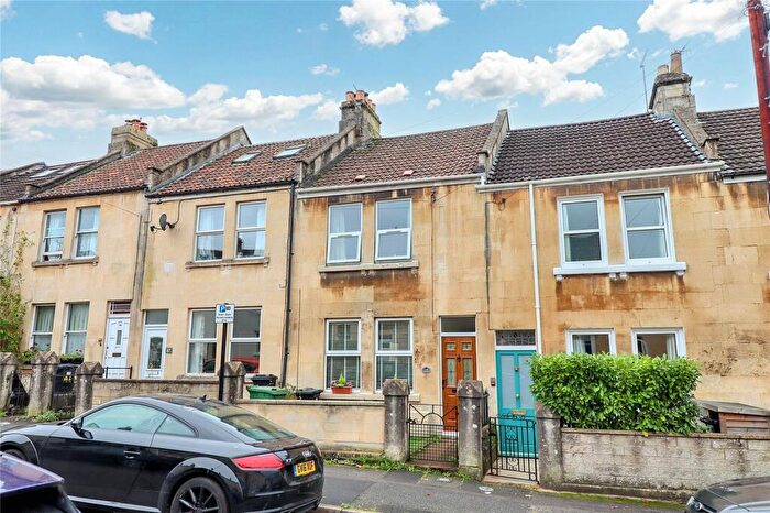 3 Bedroom Terraced House For Sale In Brook Road, Oldfield Park, Bath, BA2