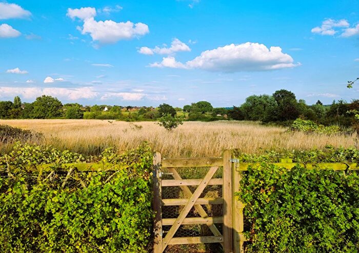 4 Bedroom Detached House For Sale In Little Heath, Gamlingay, Sandy, SG19