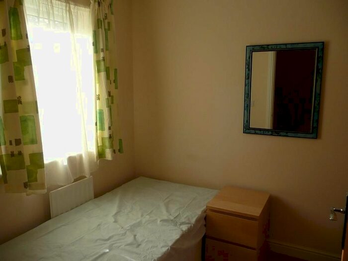 4 Bedroom Property To Rent In Bold Street, Hulme, Manchester, M15