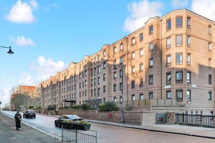 2 Bedroom Flat For Sale In West Graham Street, Flat /, Dalhousie Court, Garnethill, G4