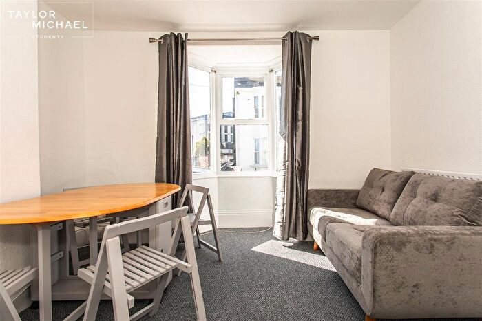 3 Bedroom Terraced House To Rent In Rose Hill Terrace, Brighton, BN1