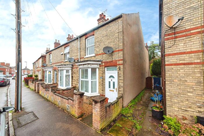 2 Bedroom Property To Rent In Regent Street, Spalding, PE11