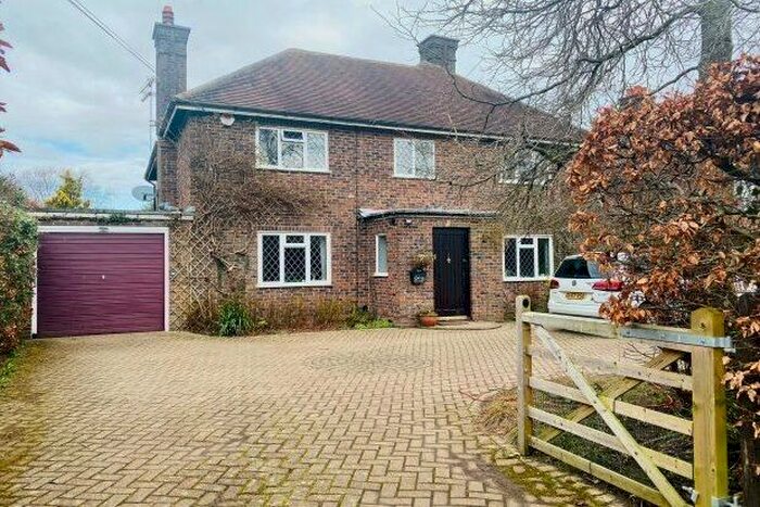 4 Bedroom Detached House To Rent In Mill Road, Heathfield, TN21
