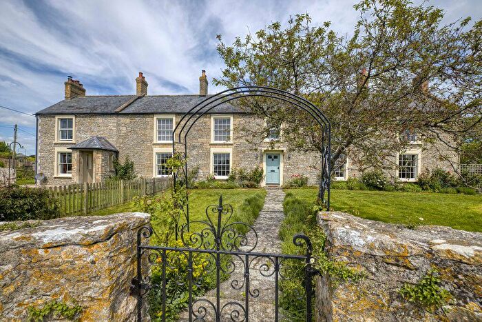 7 Bedroom House For Sale In Stunning Georgian Farmhouse In Village Location, BA4