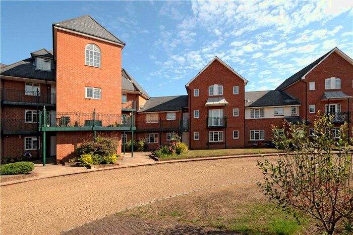 2 Bedroom Flat To Rent In Knights Place, St. Leonards Road, Windsor, Berkshire SL4