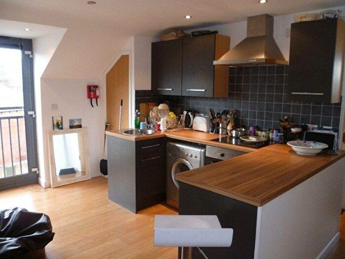 Studio To Rent In Flat Ecclesall House, Ecclesall Road, S11