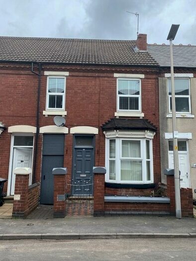 3 Bedroom Terraced House To Rent In Cradley Heath, #, B64