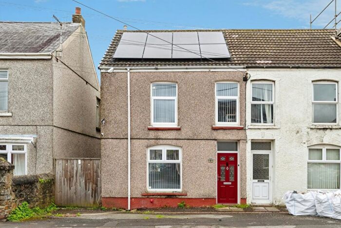 4 Bedroom End Of Terrace House For Sale In Frampton Road, Gorseinon, Swansea, SA4