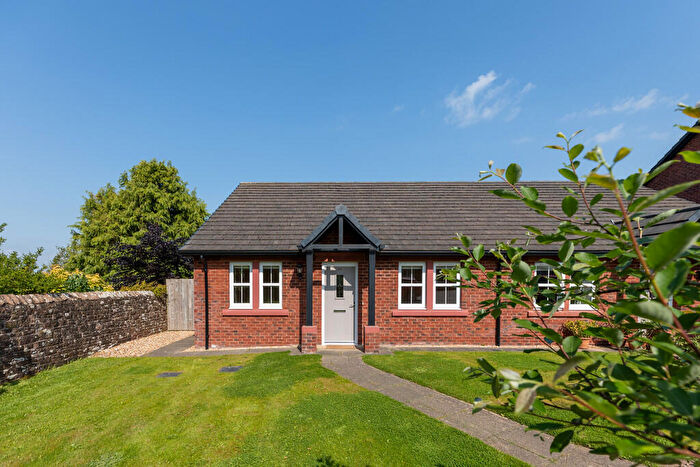 2 Bedroom Semi-Detached Bungalow For Sale In Centurion Rise, Penrith, CA11