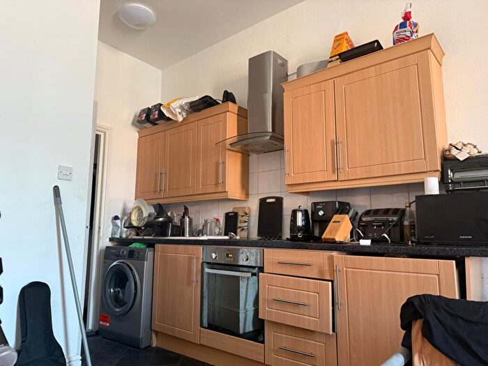 1 Bedroom Flat For Sale In Magdalen Street, Colchester Town Centre, Colchester, CO1