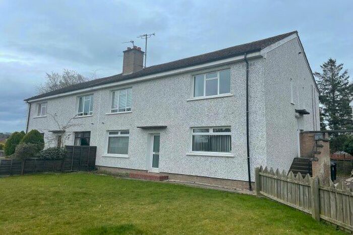 2 Bedroom Flat To Rent In Invergowrie, Dundee, DD2