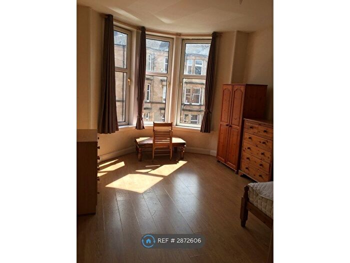 3 Bedroom Flat To Rent In Havelock Street, Glasgow, G11