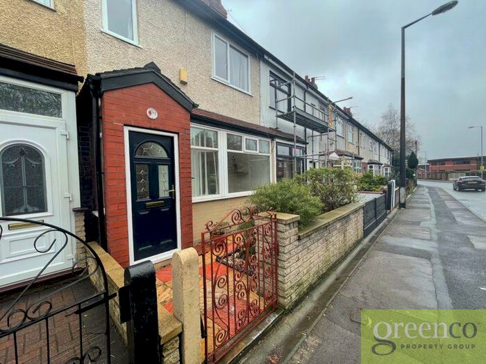 3 Bedroom Terraced House To Rent In Lumb Lane, Manchester, M43
