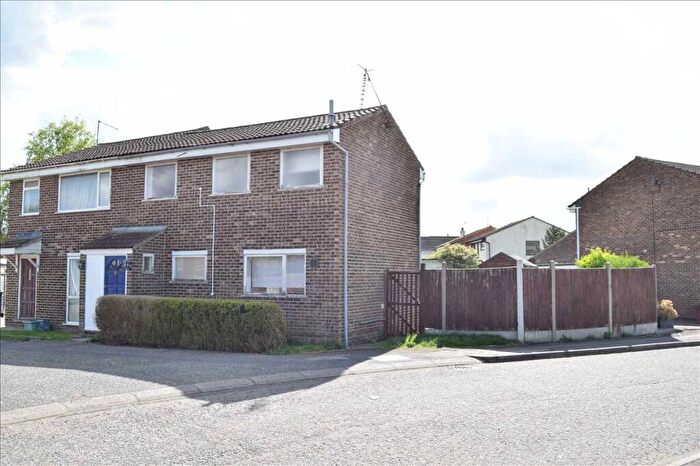 3 Bedroom Semi Detached House For Sale In Bolingbroke Close, Great Leighs, Chelmsford, CM3