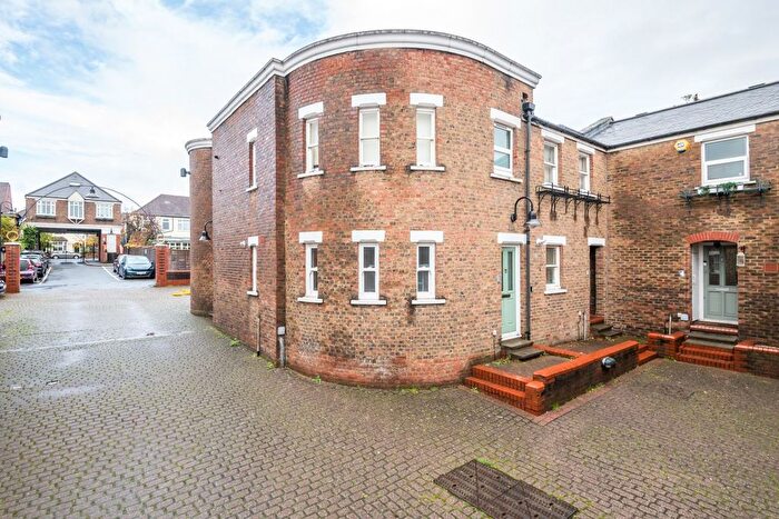 1 Bedroom Flat For Sale In Chichester Mews, London, SE27