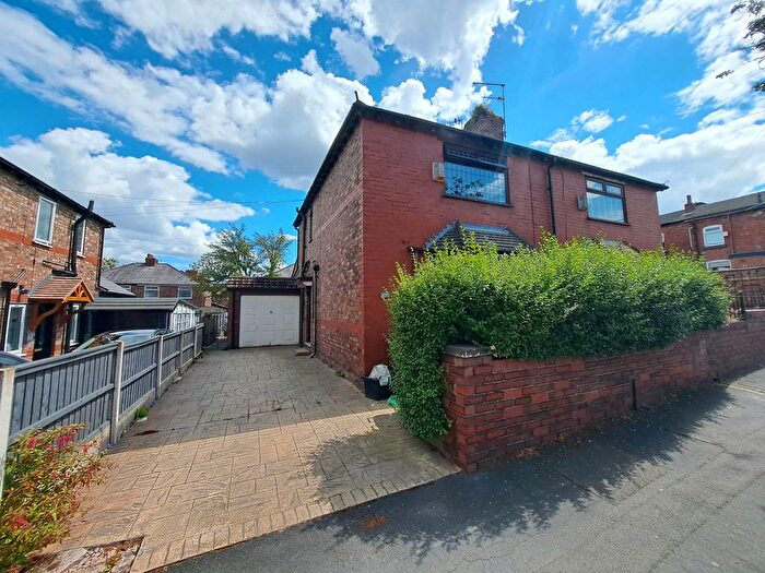 2 Bedroom Property To Rent In Rivington Road, St. Helens, WA10