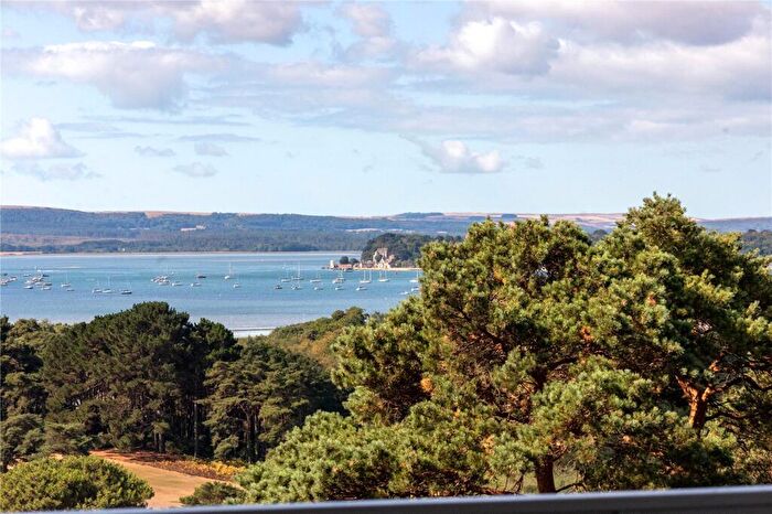 3 Bedroom Apartment For Sale In Lilliput Road, Poole, Dorset, BH14