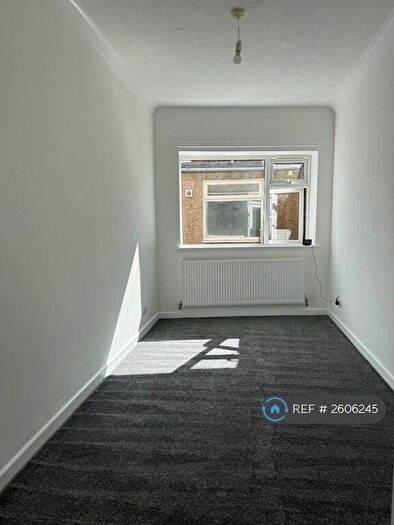 2 Bedroom Bungalow To Rent In Lowson Street, Darlington, DL3