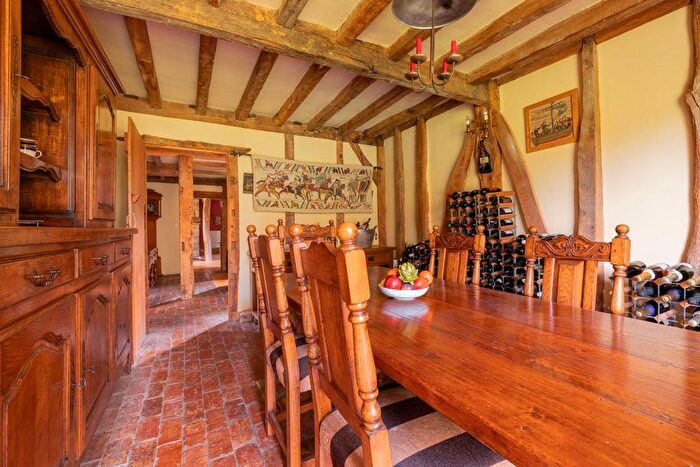 5 Bedroom Barn Conversion For Sale In Marley Lane, Battle, TN33