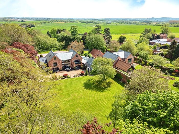 7 Bedroom Detached House For Sale In Sutton Lane, Elton, Nottinghamshire, NG13