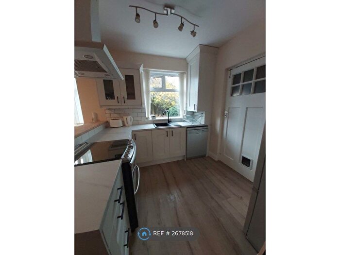 3 Bedroom Semi-Detached House To Rent In Eastwood Gardens, Newcastle Upon Tyne, NE3