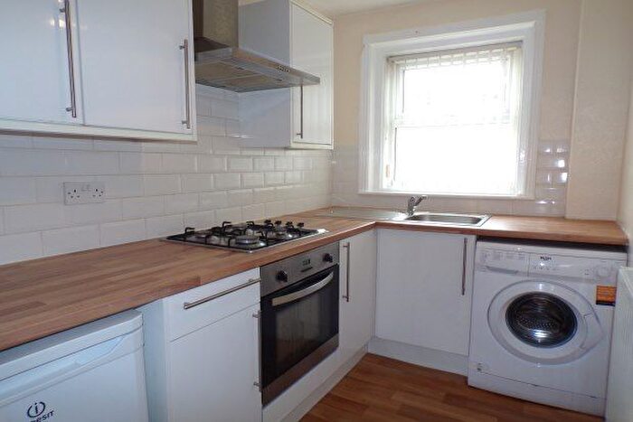 2 Bedroom Flat To Rent In St. Johns Road, Liverpool, L22