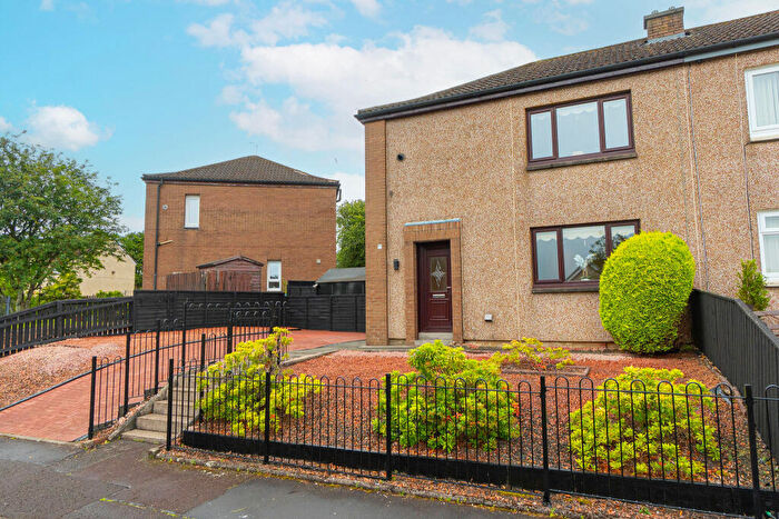 3 Bedroom Semi Detached House For Sale In Bankier Road, Banknock, FK4
