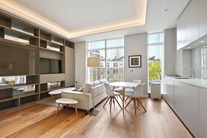 1 Bedroom Flat For Sale In Great Newport Street, London, WC2H