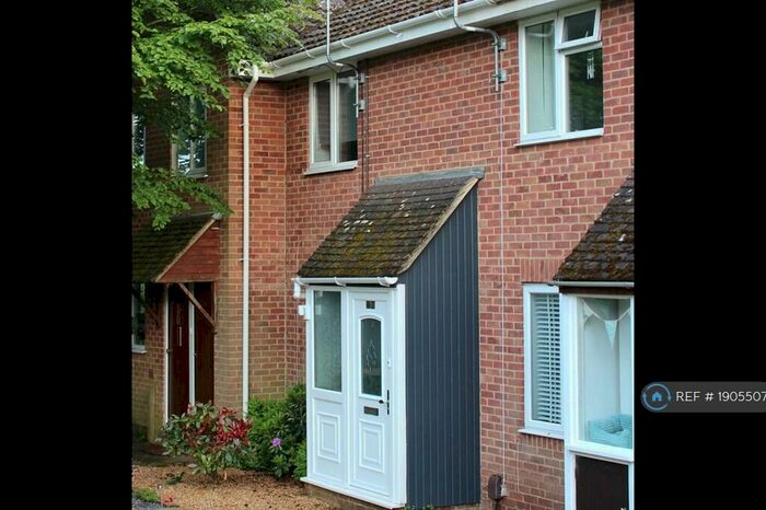 2 Bedroom Terraced House To Rent In Ambleside, Botley, Southampton, SO30