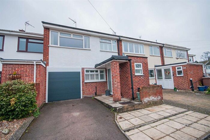 3 Bedroom Terraced House For Sale In Mansfields, Writtle, Chelmsford, CM1