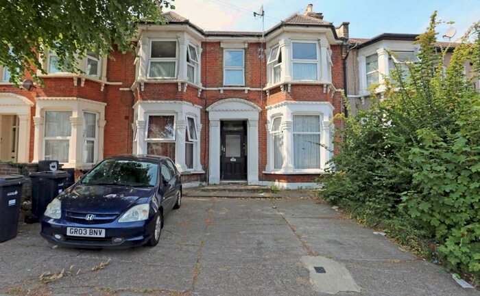 1 Bedroom Flat To Rent In Argyle Road, Ilford, IG1
