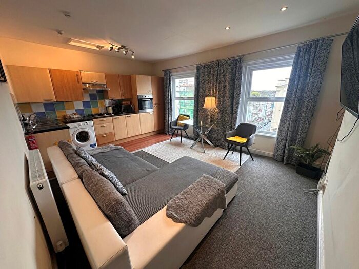 1 Bedroom Apartment To Rent In City Road, St Pauls, Bristol, BS2