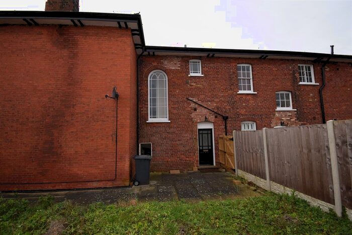 2 Bedroom Flat To Rent In The Old Vicarage, Fairfield Drive, Messingham, DN17