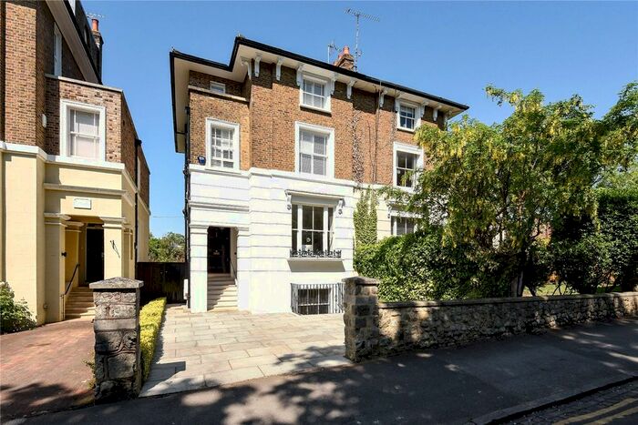 4 Bedroom Semi-Detached House To Rent In Claremont Road, Windsor, Berkshire, SL4