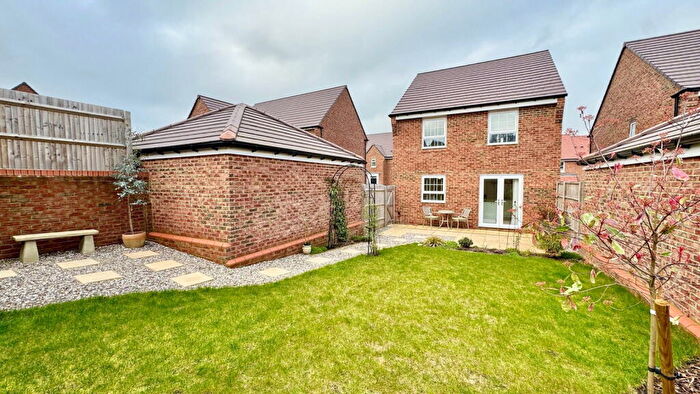 4 Bedroom Detached House For Sale In Battlement Crescent, Donnington, Newbury, RG14