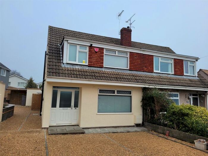 3 Bedroom House To Rent In Brook Road, Mangotsfield, Bristol, Gloucestershire, BS16