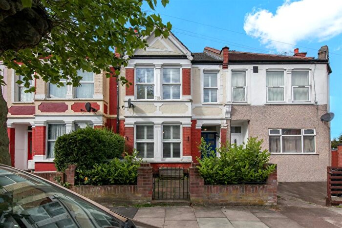 4 Bedroom Terraced House To Rent In Bowen Road, Harrow, HA1