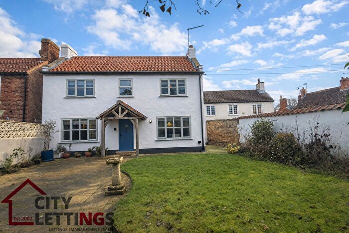 2 Bedroom Cottage To Rent In Sunnyside, Farnsfield, Newark, NG22