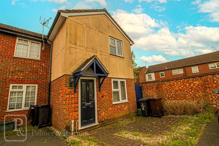2 Bedroom End Of Terrace House To Rent In Waterville Mews, Colchester, Essex, CO2