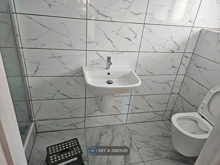 Studio To Rent In Patterdale Road, Dartford, DA2