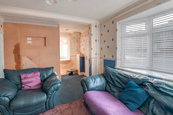 2 Bedroom Semi-Detached House For Sale In Larch Road, Kingswinford, West Midlands, DY6