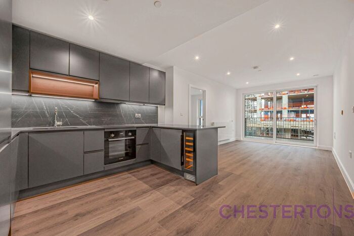 2 Bedroom Flat To Rent In Banks Road, Blackheath Park, SE3